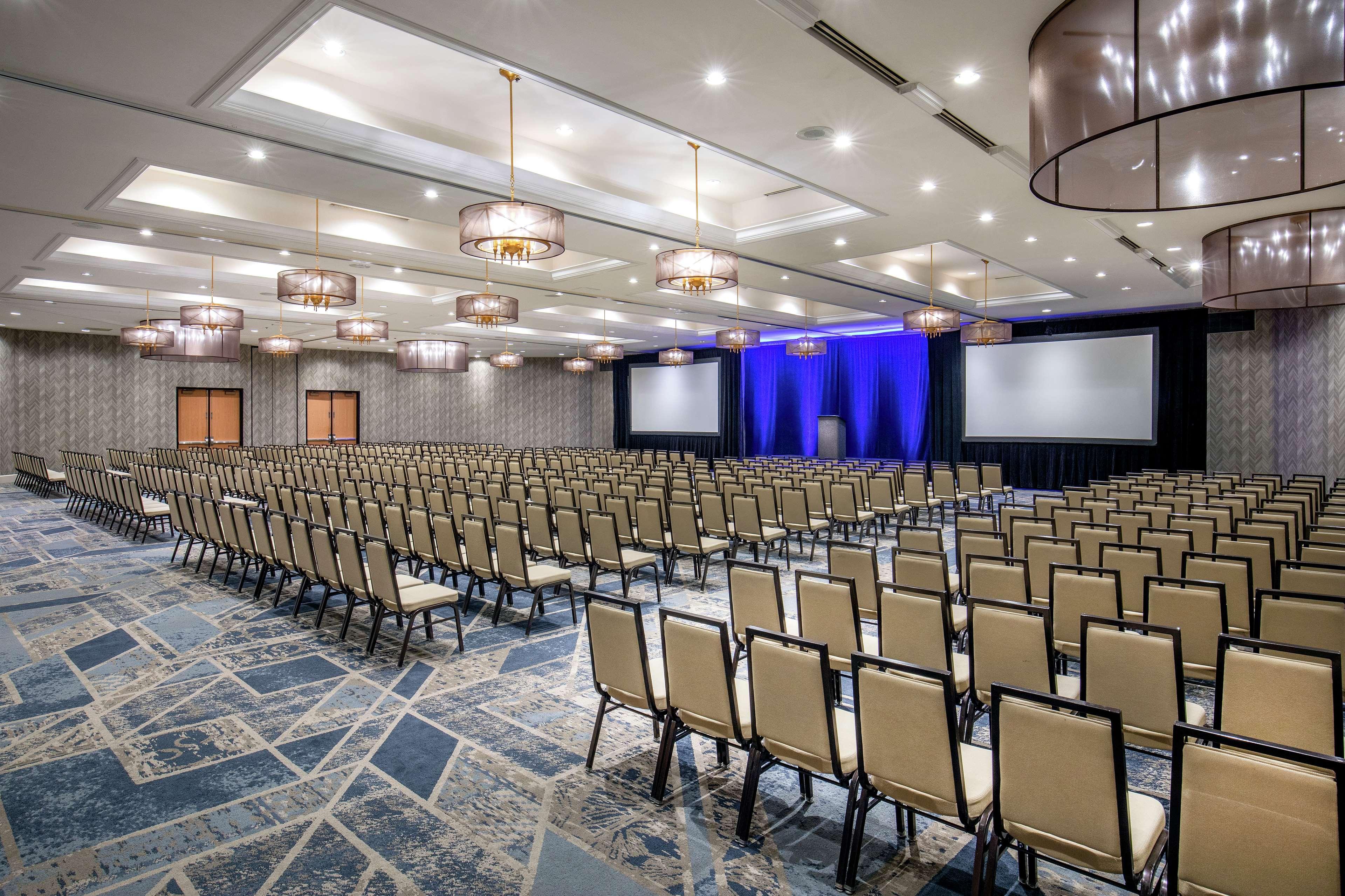Doubletree By Hilton Hotel Nashville Downtown Εξωτερικό φωτογραφία