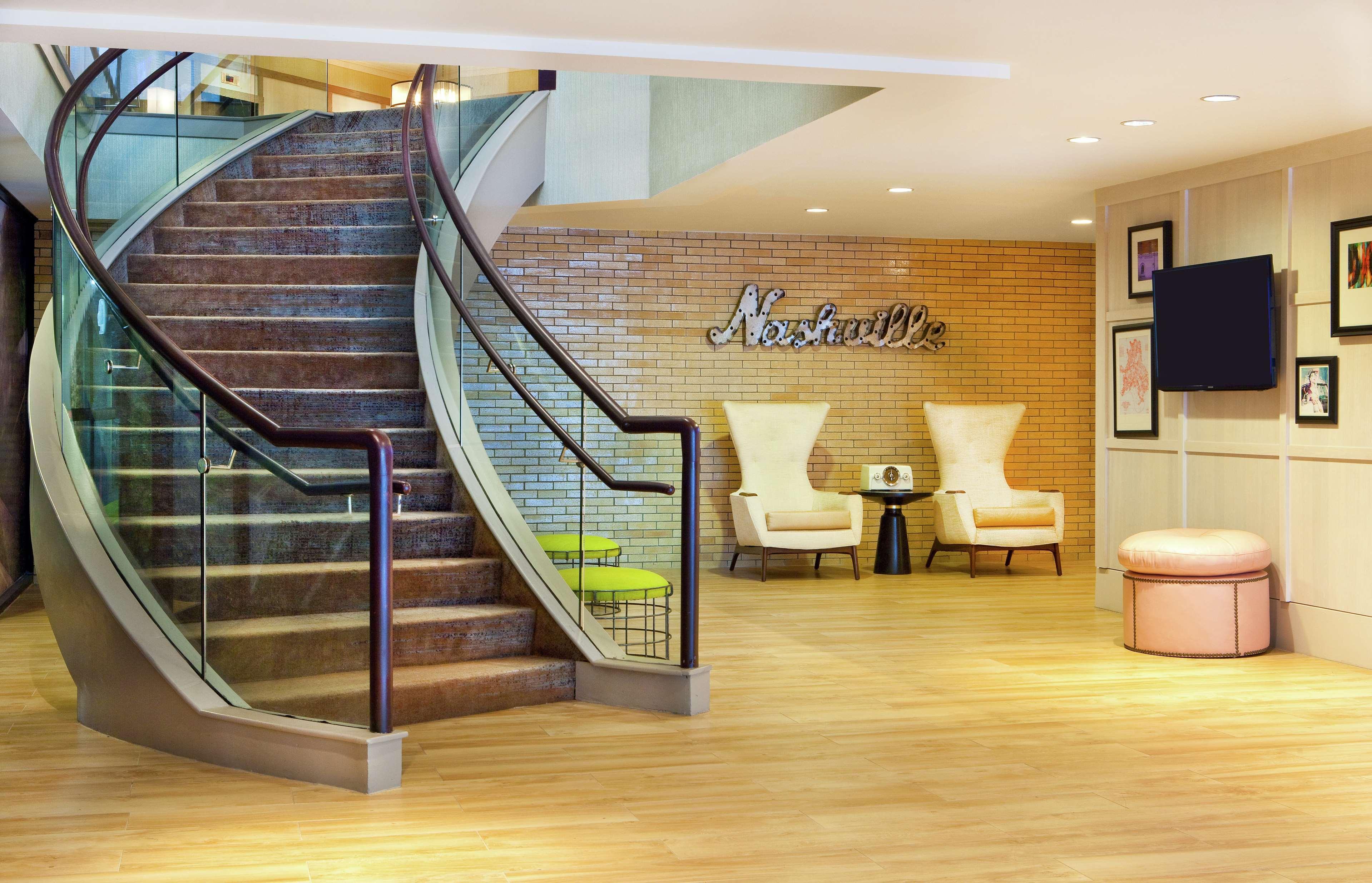 Doubletree By Hilton Hotel Nashville Downtown Εξωτερικό φωτογραφία