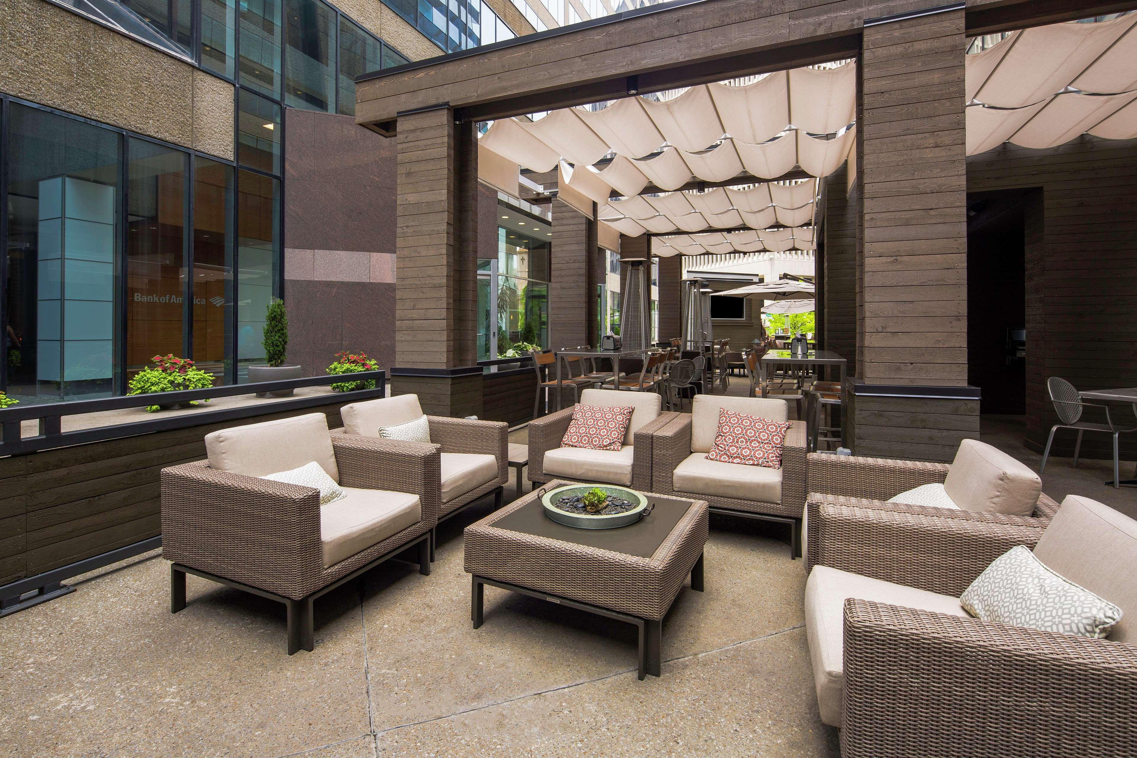 Doubletree By Hilton Hotel Nashville Downtown Εξωτερικό φωτογραφία