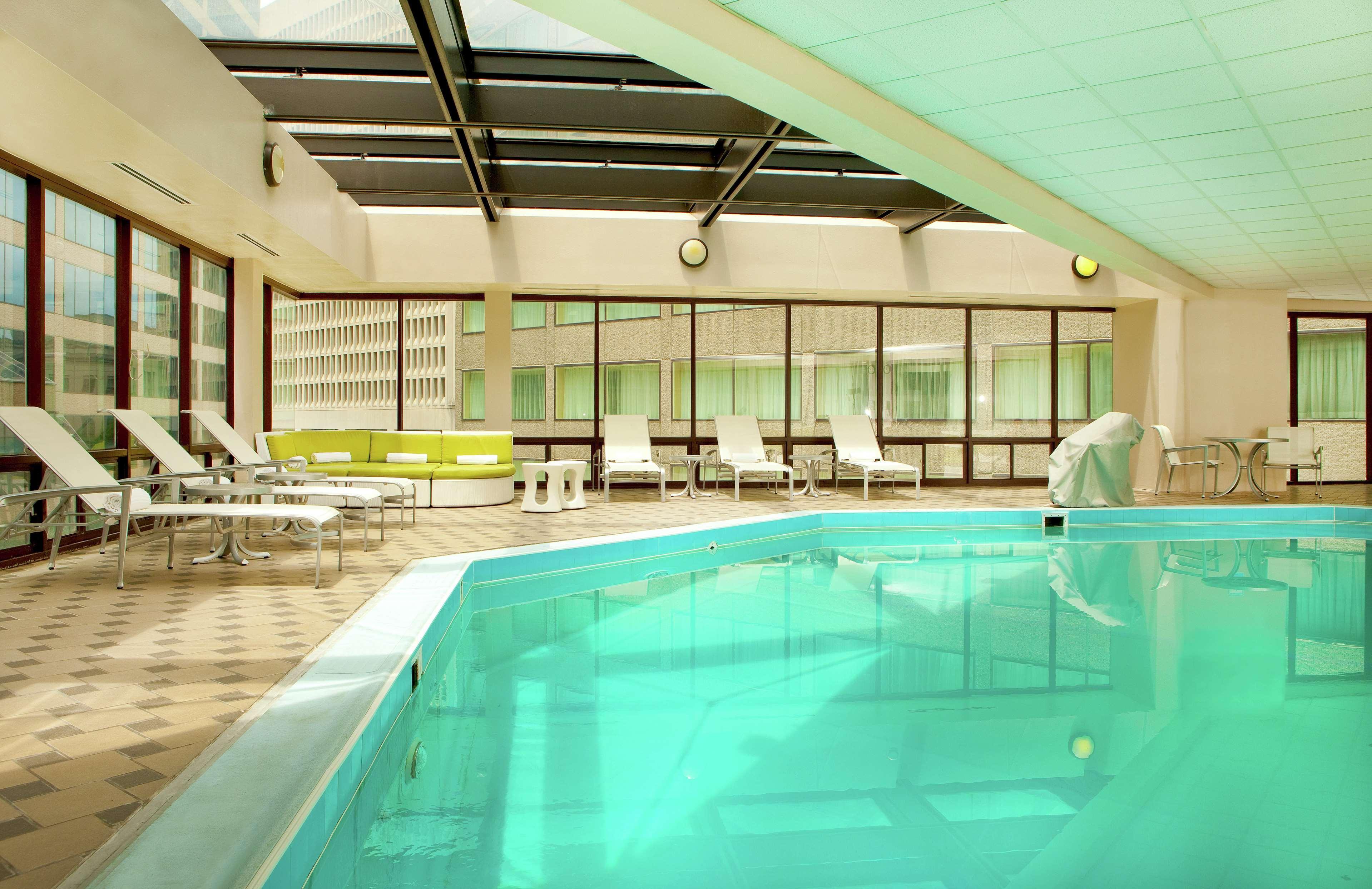 Doubletree By Hilton Hotel Nashville Downtown Εξωτερικό φωτογραφία