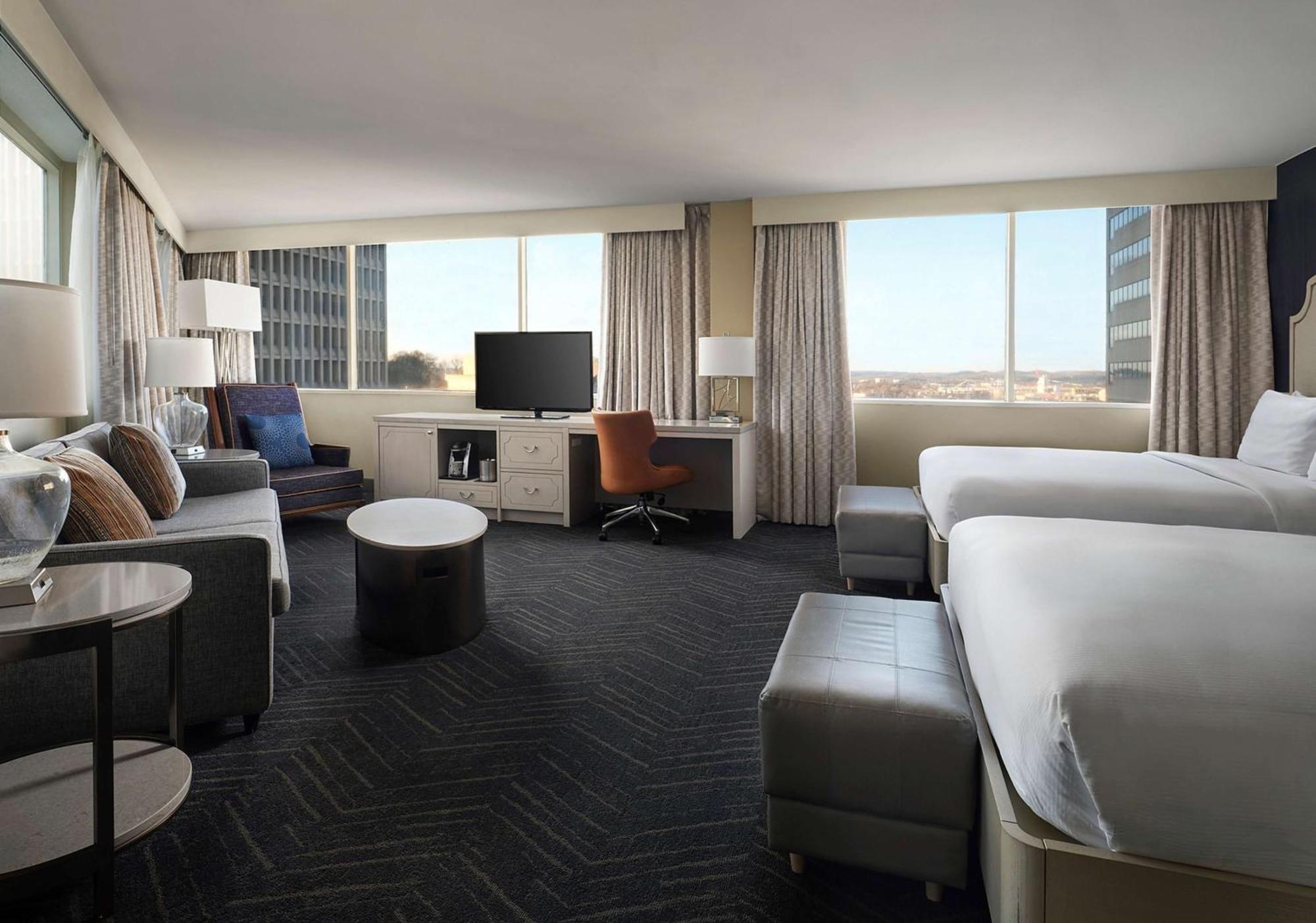 Doubletree By Hilton Hotel Nashville Downtown Εξωτερικό φωτογραφία