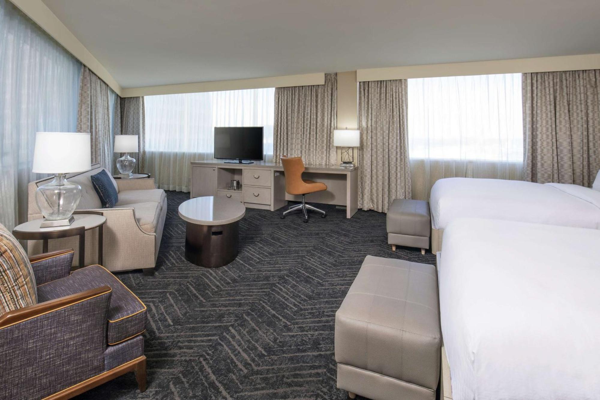 Doubletree By Hilton Hotel Nashville Downtown Εξωτερικό φωτογραφία