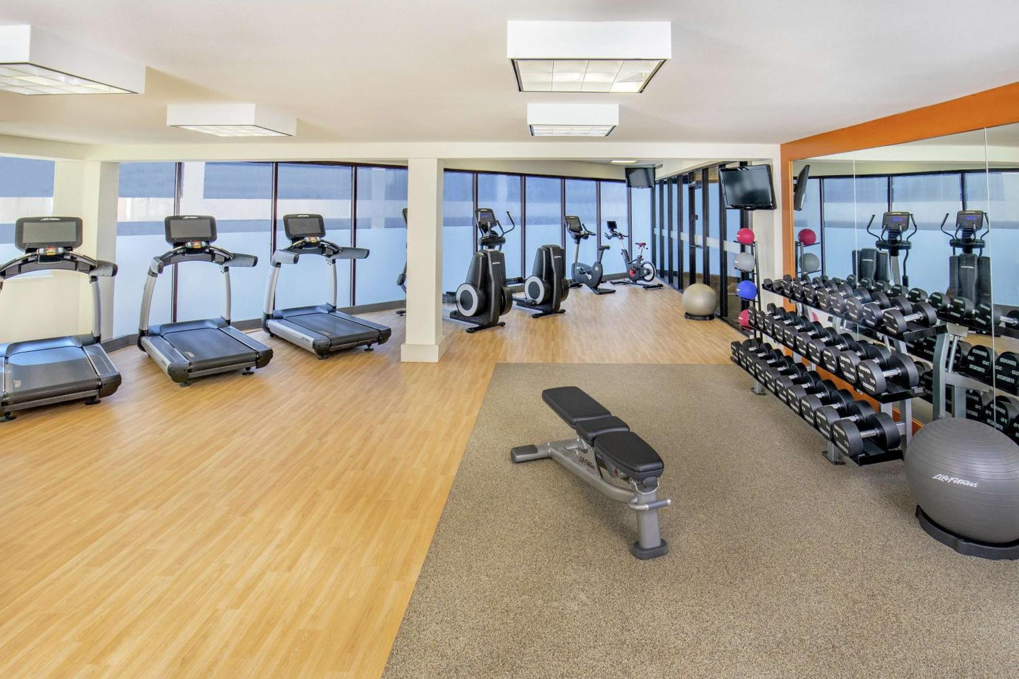 Doubletree By Hilton Hotel Nashville Downtown Εξωτερικό φωτογραφία